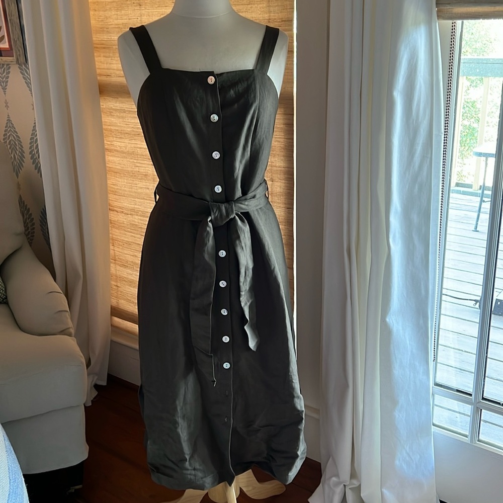 Linen dress